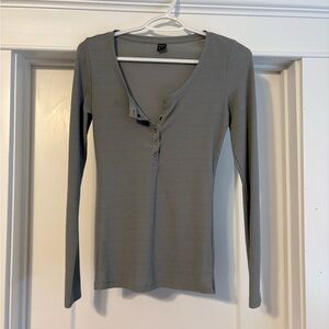 SHEIN Gray Button-Up Long Sleeve Blouse